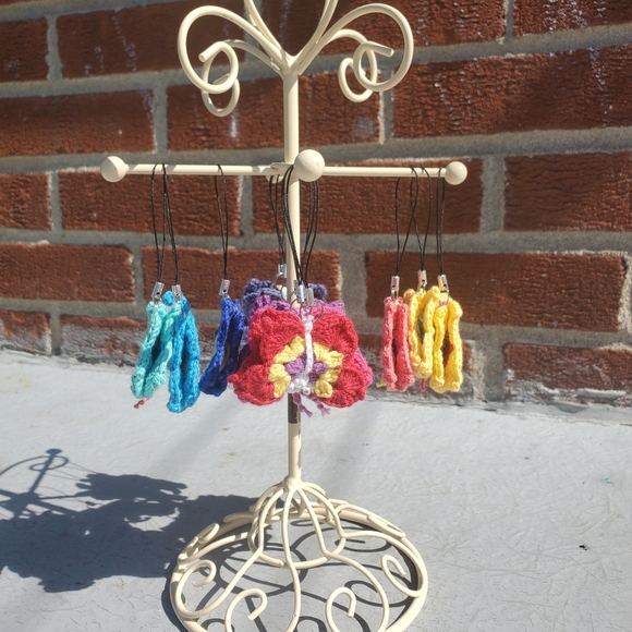 Crocheted butterfly - Handmade - Picture 4 of 4